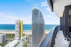 Oracle Resort Broadbeach - 4 Bedroom Sub Penthouse Ocean View Apartment - QSTAY